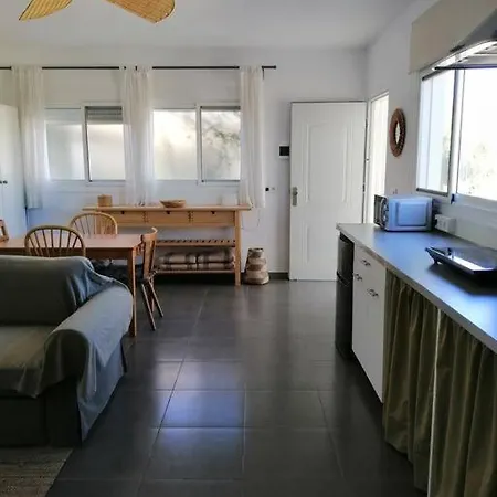 Casa de Férias Casa Jardin. Vivienda Rural En Zona Tranquila. *
